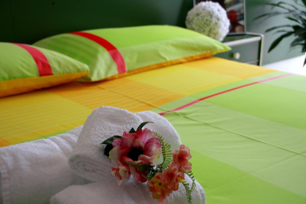 Hotel Astrid チェルヴィア エクステリア 写真